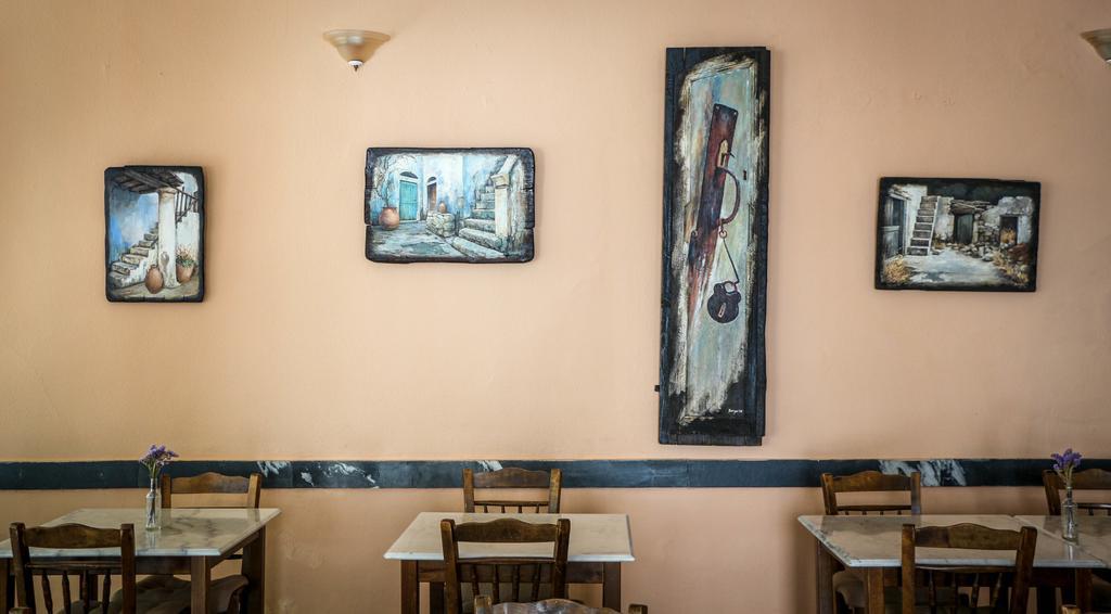 Mirtos Hotel Luaran gambar
