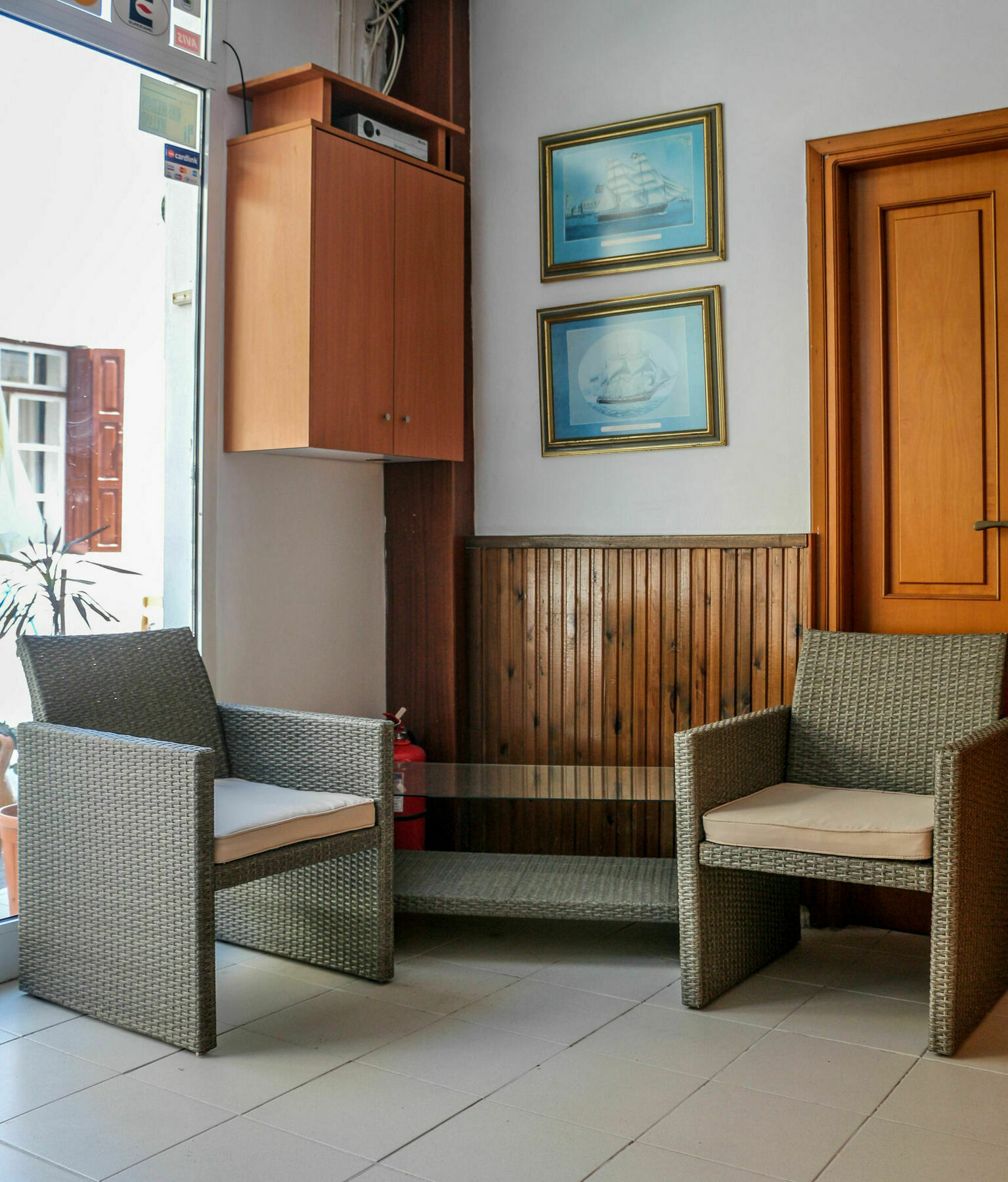 Mirtos Hotel Luaran gambar
